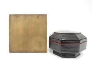 意求堂造　一閑塗　食籠